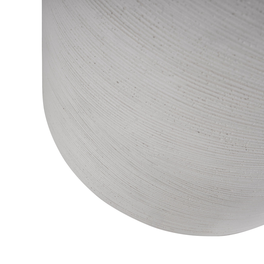 Caraway 20.5" Round Outdoor Pedestal Side Table