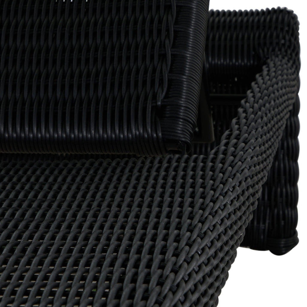 Como Resin Wicker Chaise