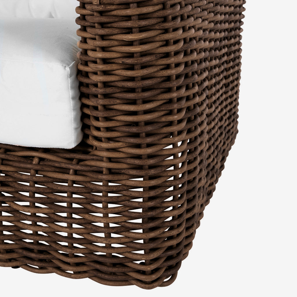 Montauk Resin Wicker Outdoor Swivel Lounge Chair
