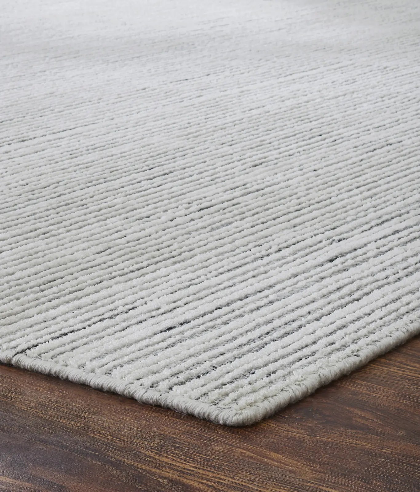 Contemporary Wool and Silkette Rug - Power Loom Bowery BW