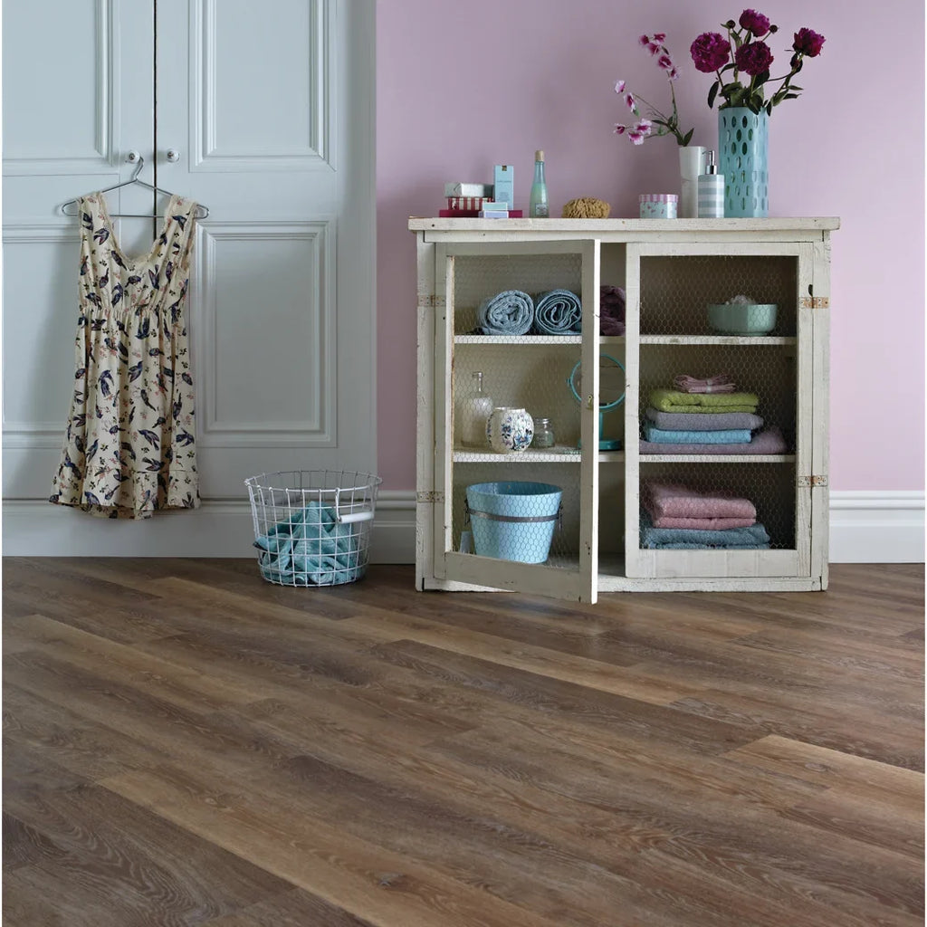 Karndean Luxury Vinyl Knight Tile Mid Limed Oak