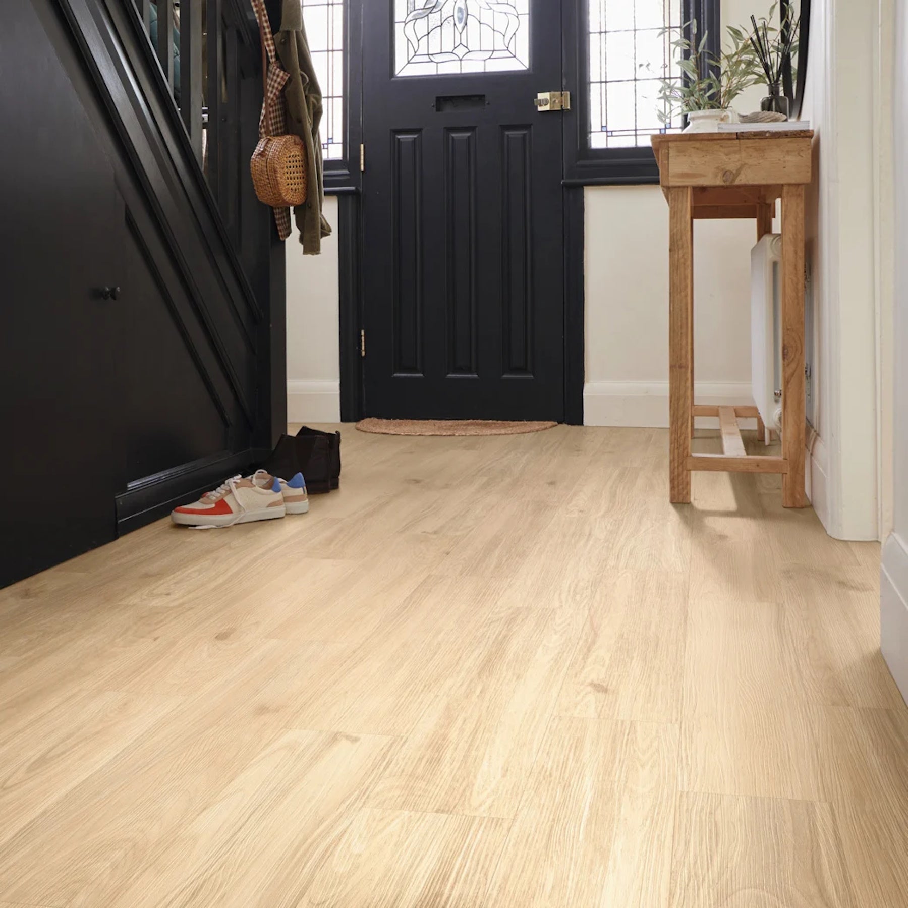 Karndean Luxury Vinyl Knight Tile Meadow Cherry