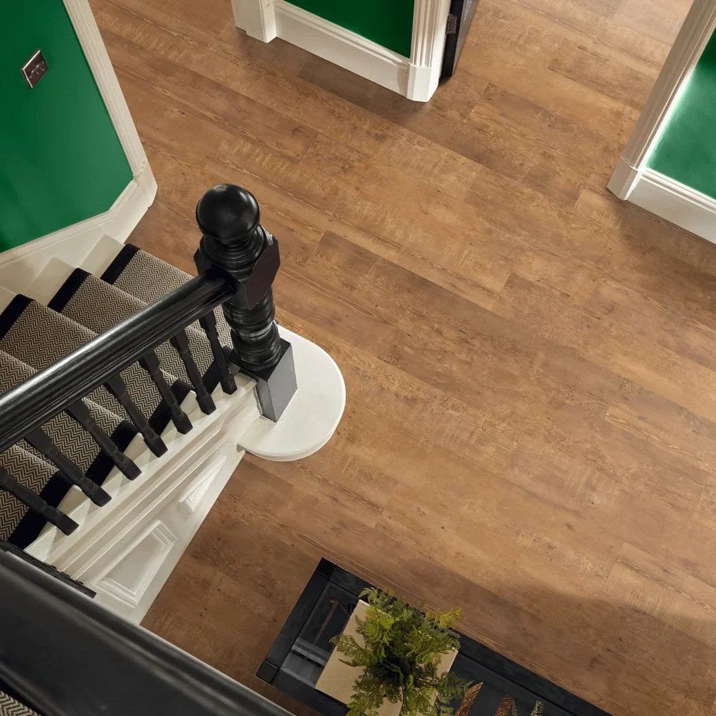 Karndean Luxury Vinyl Van Gogh Natural School Cedar