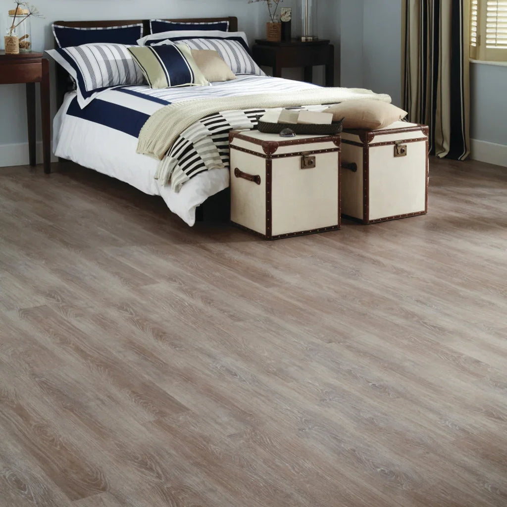 Karndean Luxury Vinyl Korlok Reserve Limed Coastal Oak