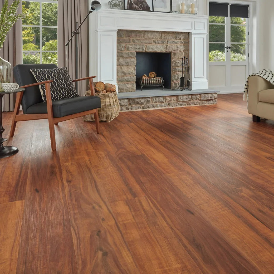 Karndean Luxury Vinyl Korlok Select Natural Koa