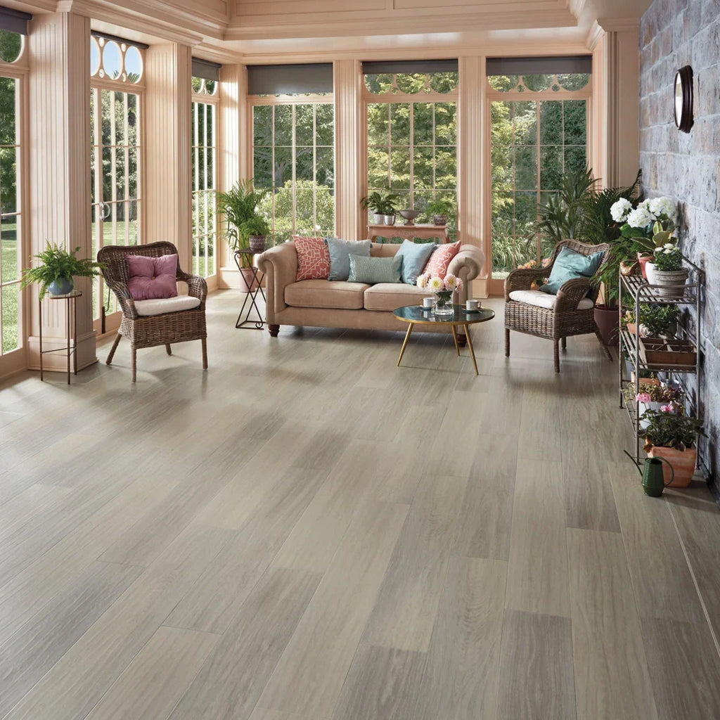Karndean Luxury Vinyl Art Select Glacier Oak 56"x9"
