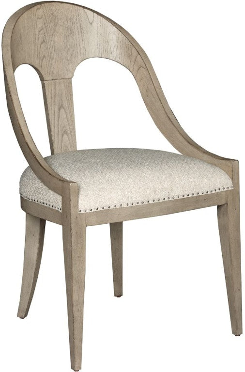 American Drew Newport Host Chair 924-622