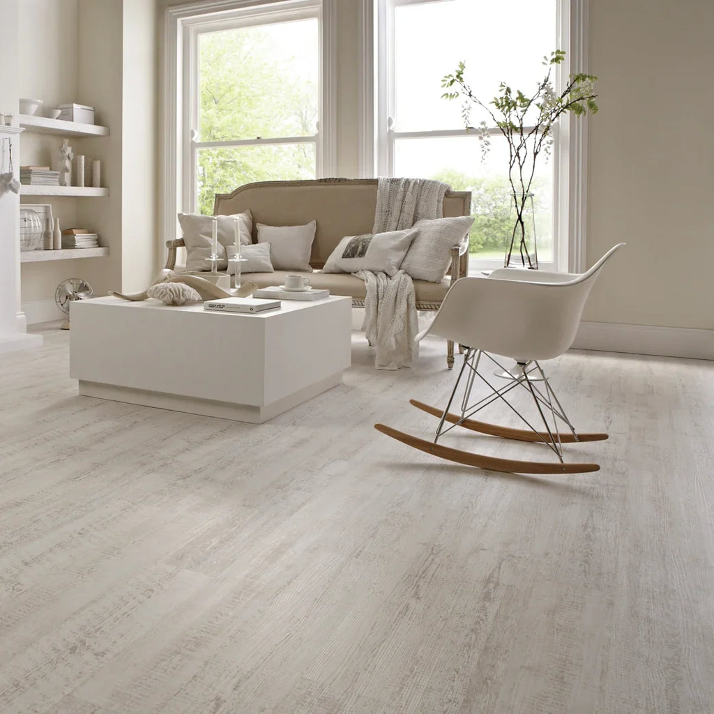 Karndean Luxury Vinyl Knight Tile Rigidcore White Painted Pine