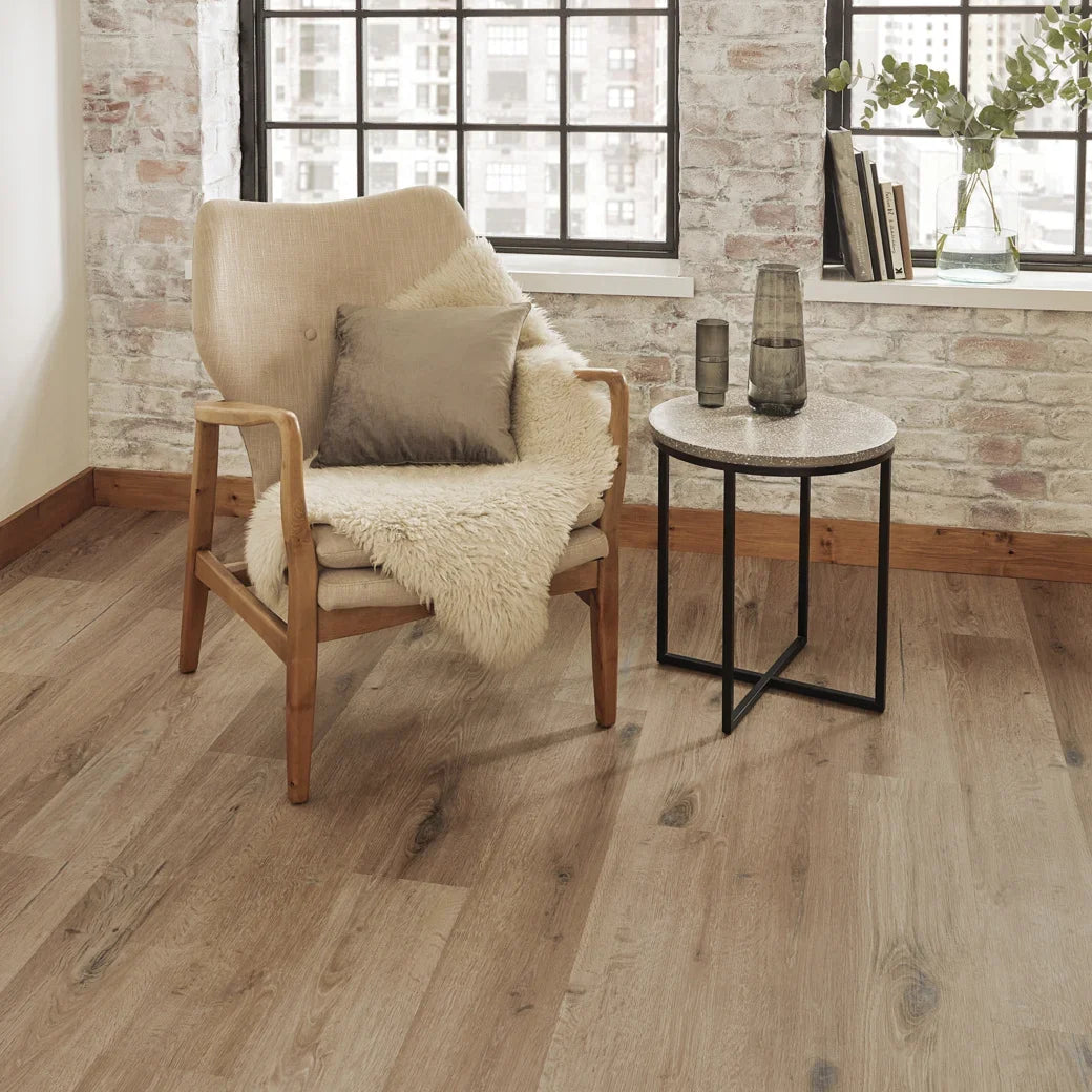 Karndean Luxury Vinyl Knight Tile Rigidcore Washed Character Oak