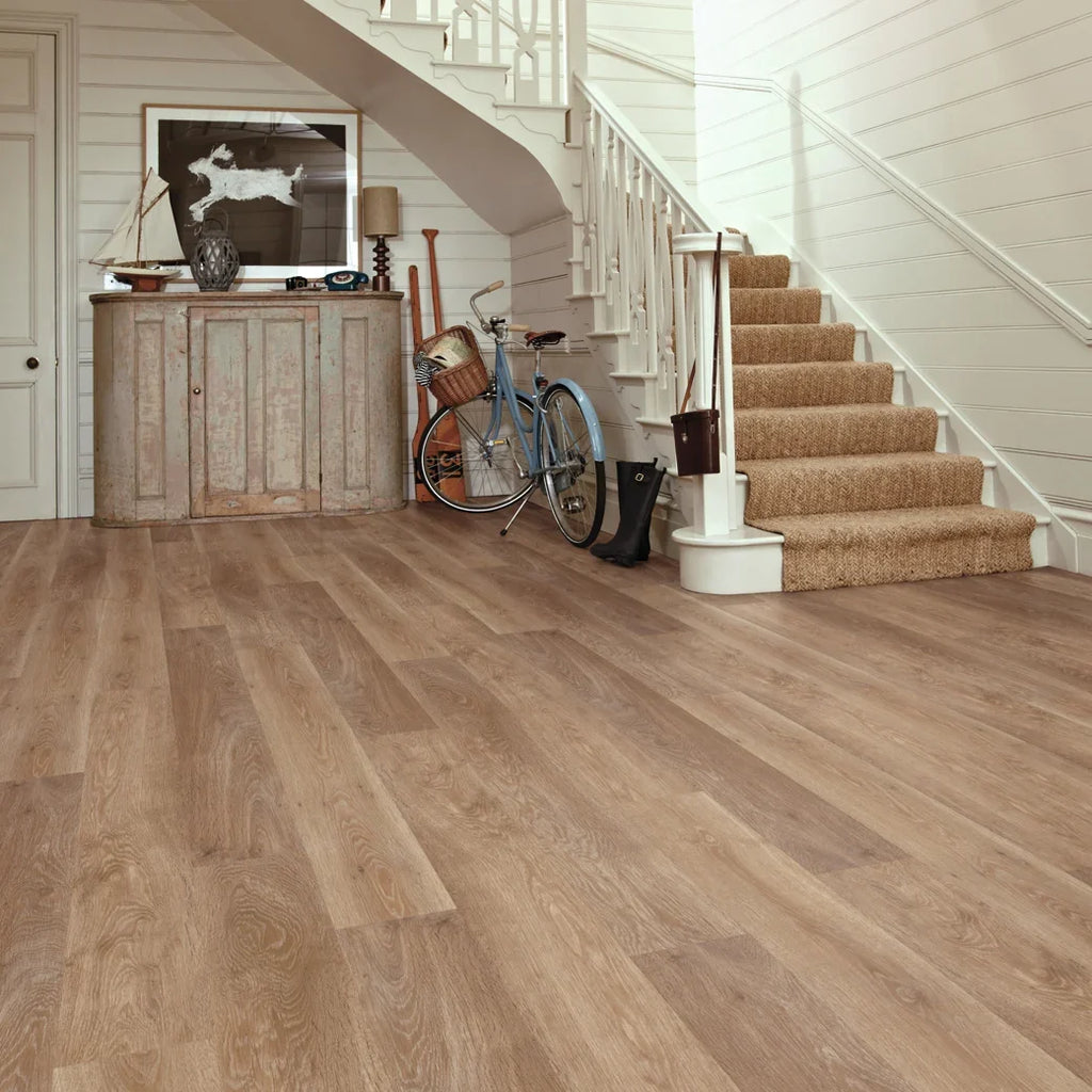 Karndean Luxury Vinyl Knight Tile Rigidcore Pale Limed Oak