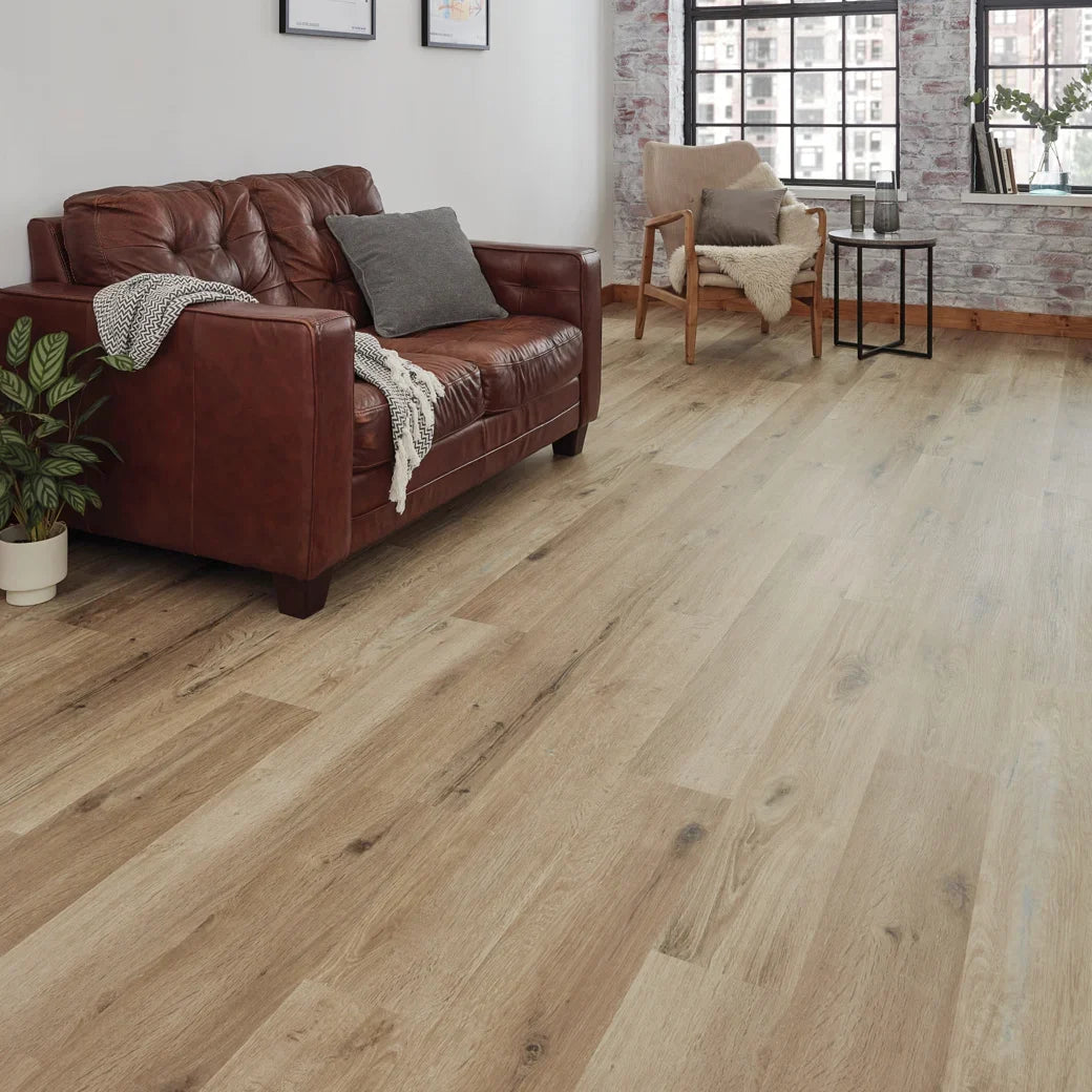 Karndean Luxury Vinyl Knight Tile Washed Character Oak