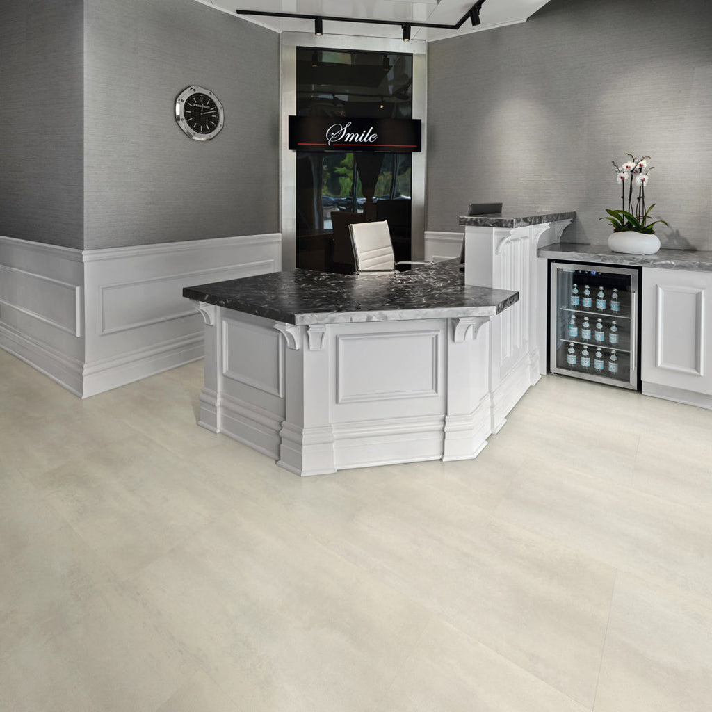Karndean Luxury Vinyl Opus Stratus