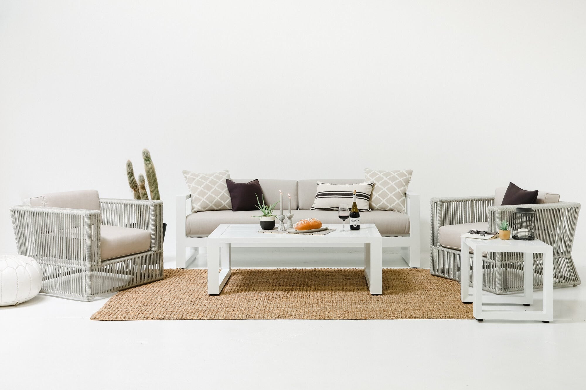 Miami Club Chair in Echo Ash w/ Self Welt