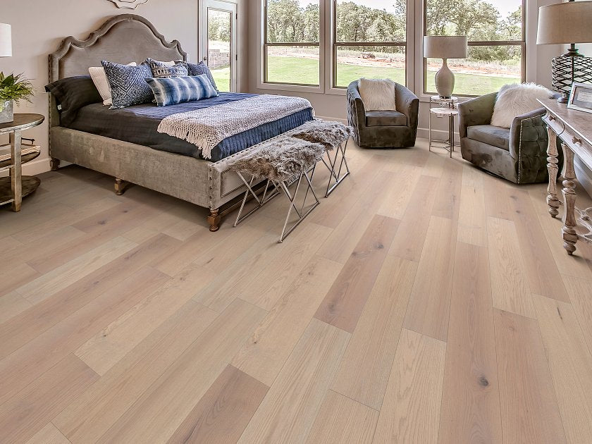 LANDMARK SLICED OAK GATEWAY ROOM
