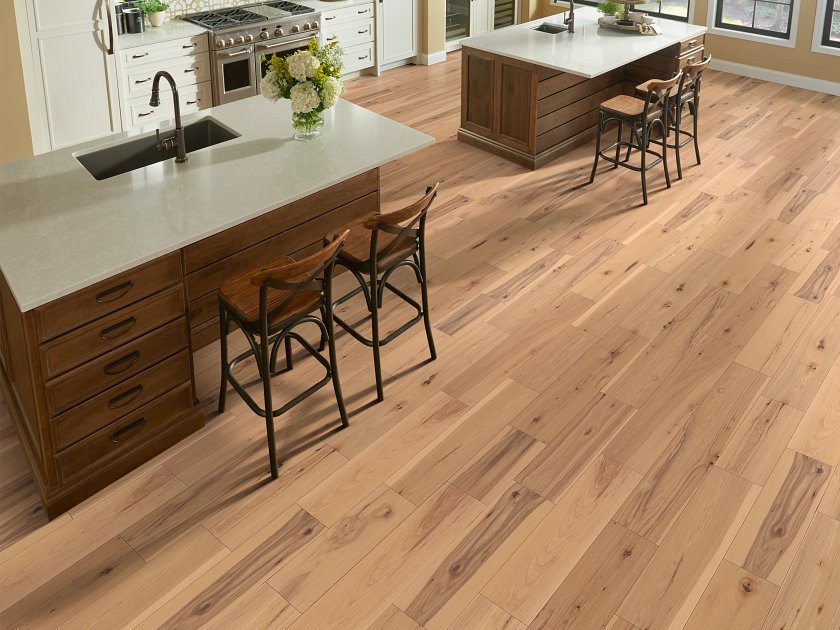 LANDMARK SLICED HICKORY ACADIA ROOM