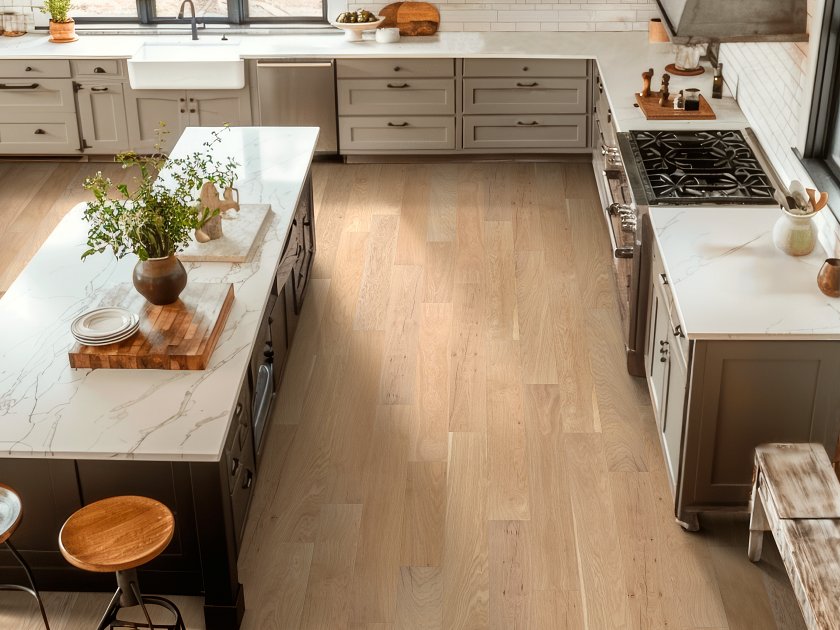 AMERICANA OAK ECLECTIC ROOM
