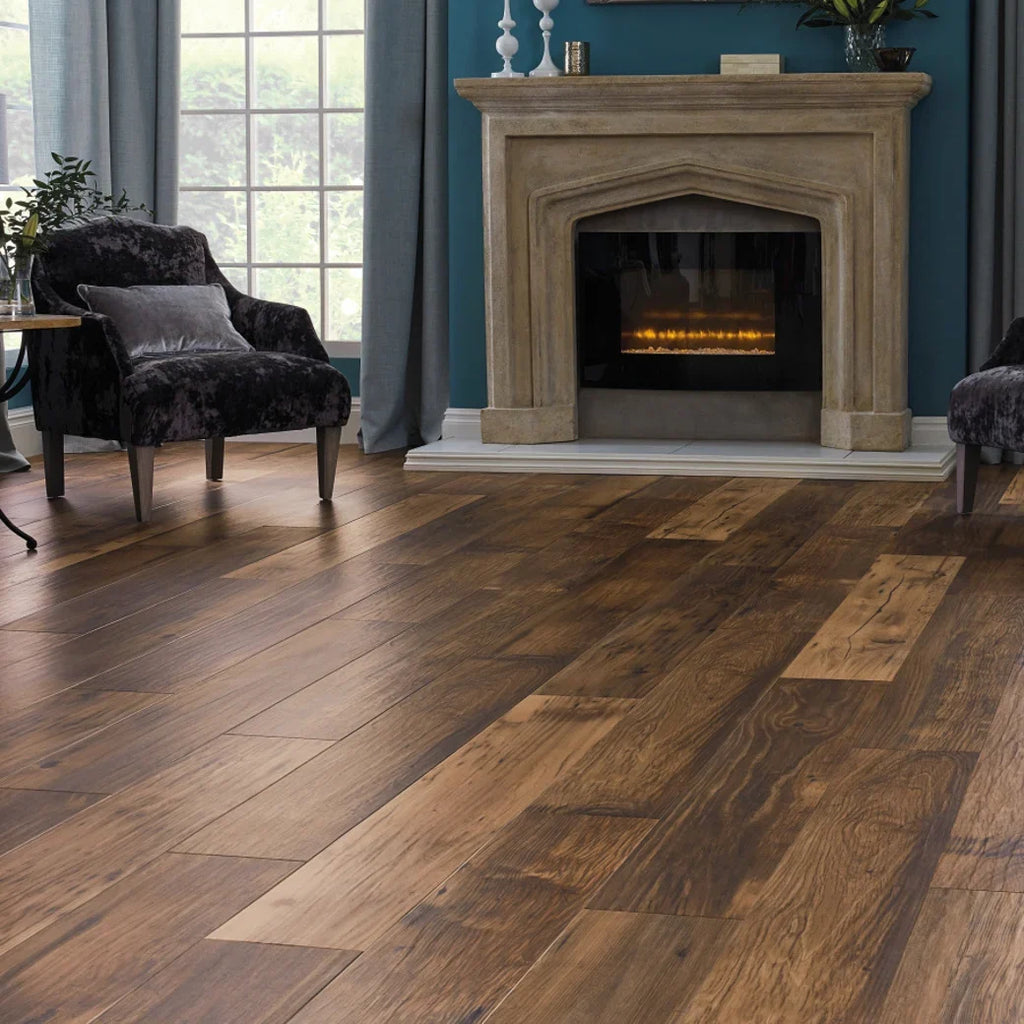 Karndean Luxury Vinyl Art Select Reclaimed Chestnut