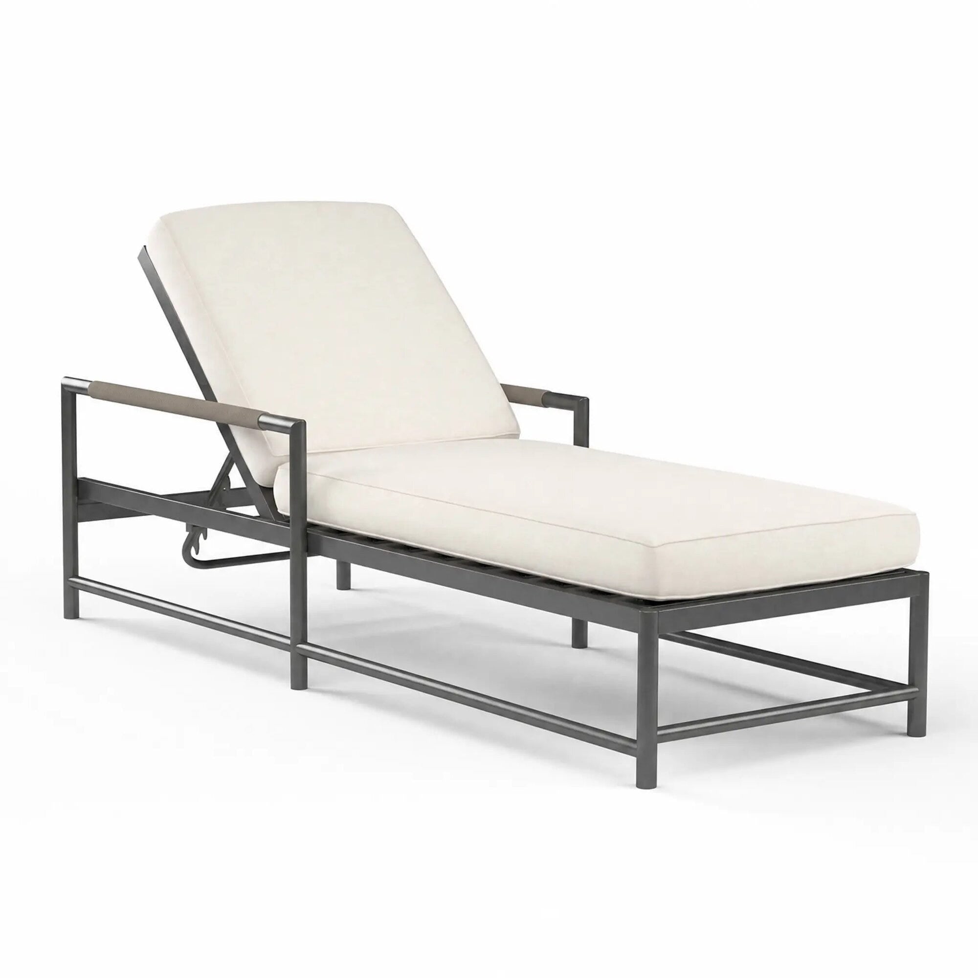 Pietra Chaise in Echo Ash, No Welt