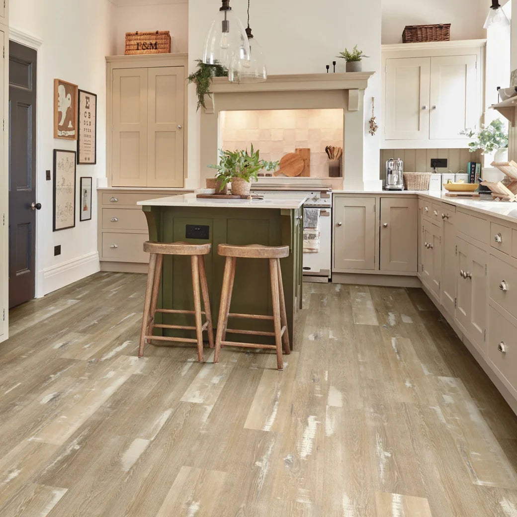 Karndean Luxury Vinyl Van Gogh Blond Farmhouse Oak