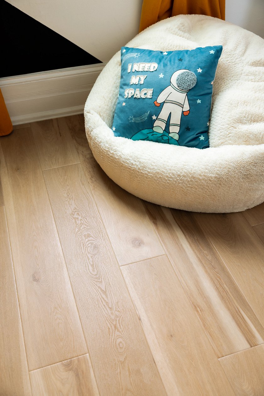 CORETEC ORIGINALS PREMIUM VV704 BLENDED PRALINE ROOM