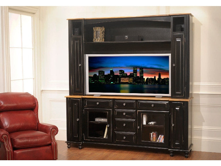 YUTZY WOODWORKING Wrightsville Entertainment Console 3203